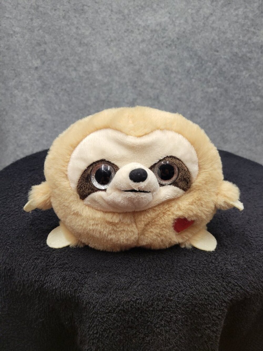 Dan Dee stuffed animal sloth good condition